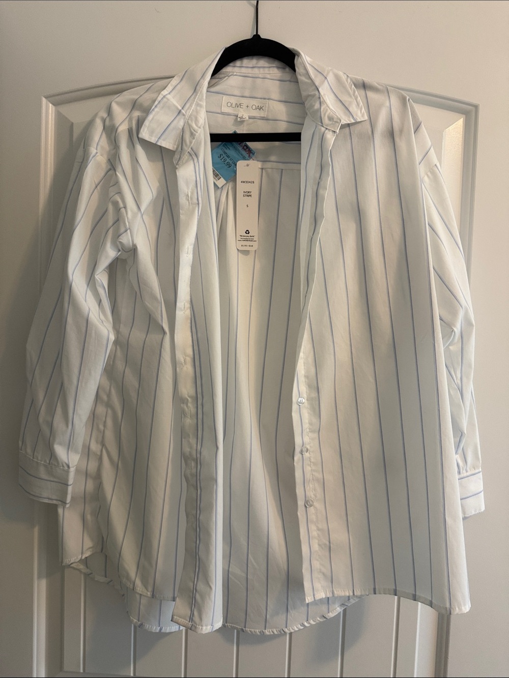 Olive & Oak White Shirt with Light Blue Pinstripes